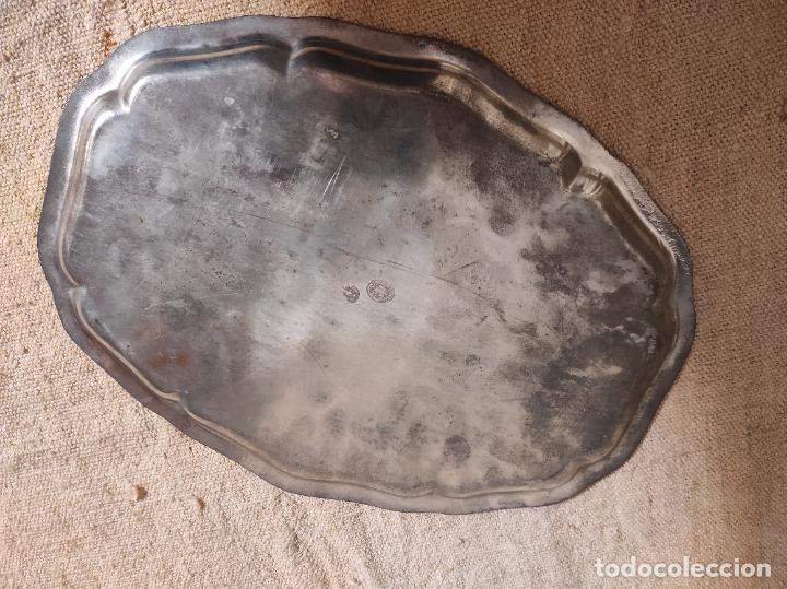 Antig&uuml;edades: bandeja de esta&ntilde;o - Foto 2