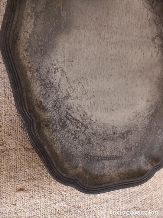 Antig&uuml;edades: bandeja de esta&ntilde;o - Foto 5