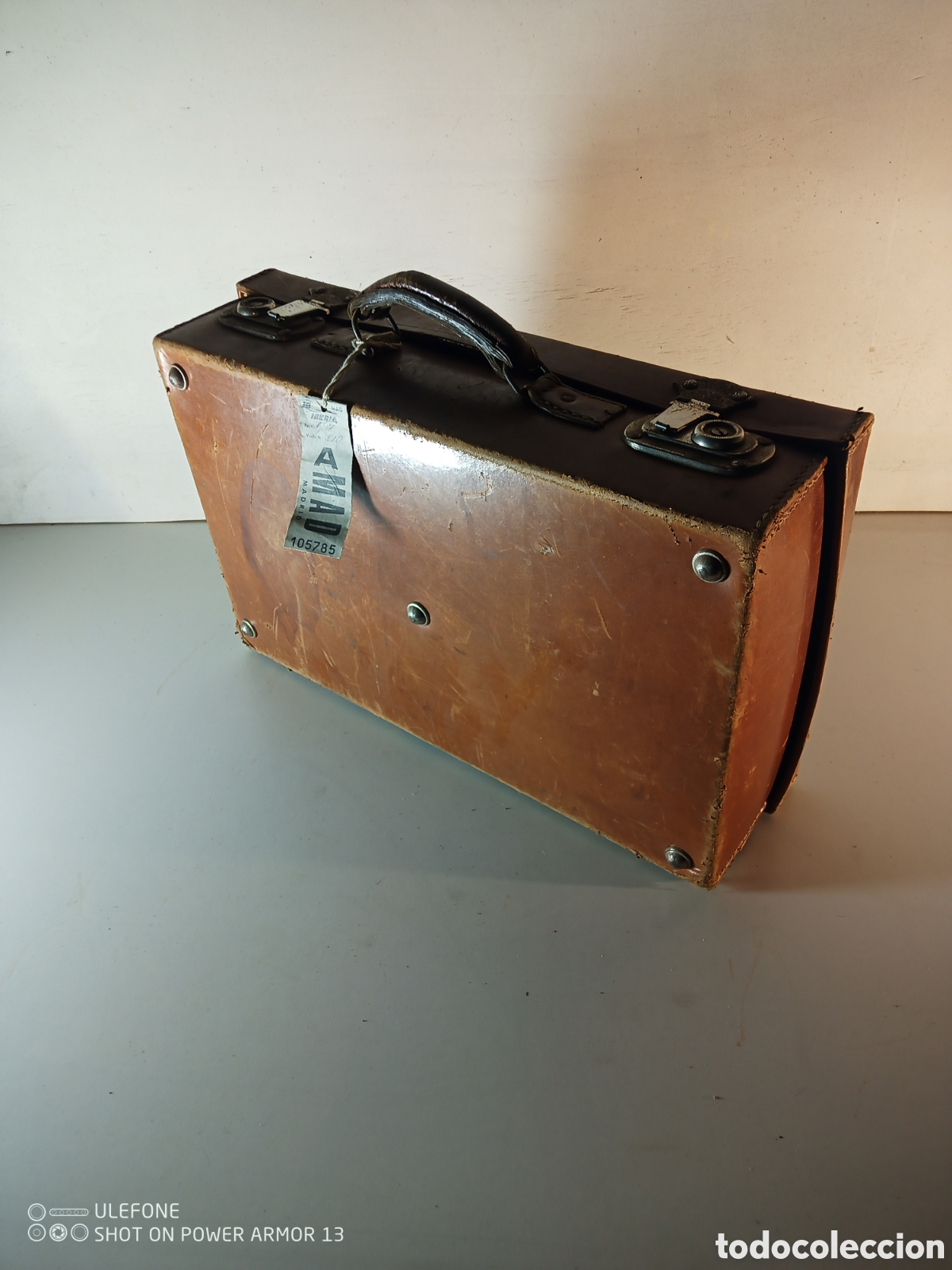 Antig&uuml;edades: Maleta antigua piel