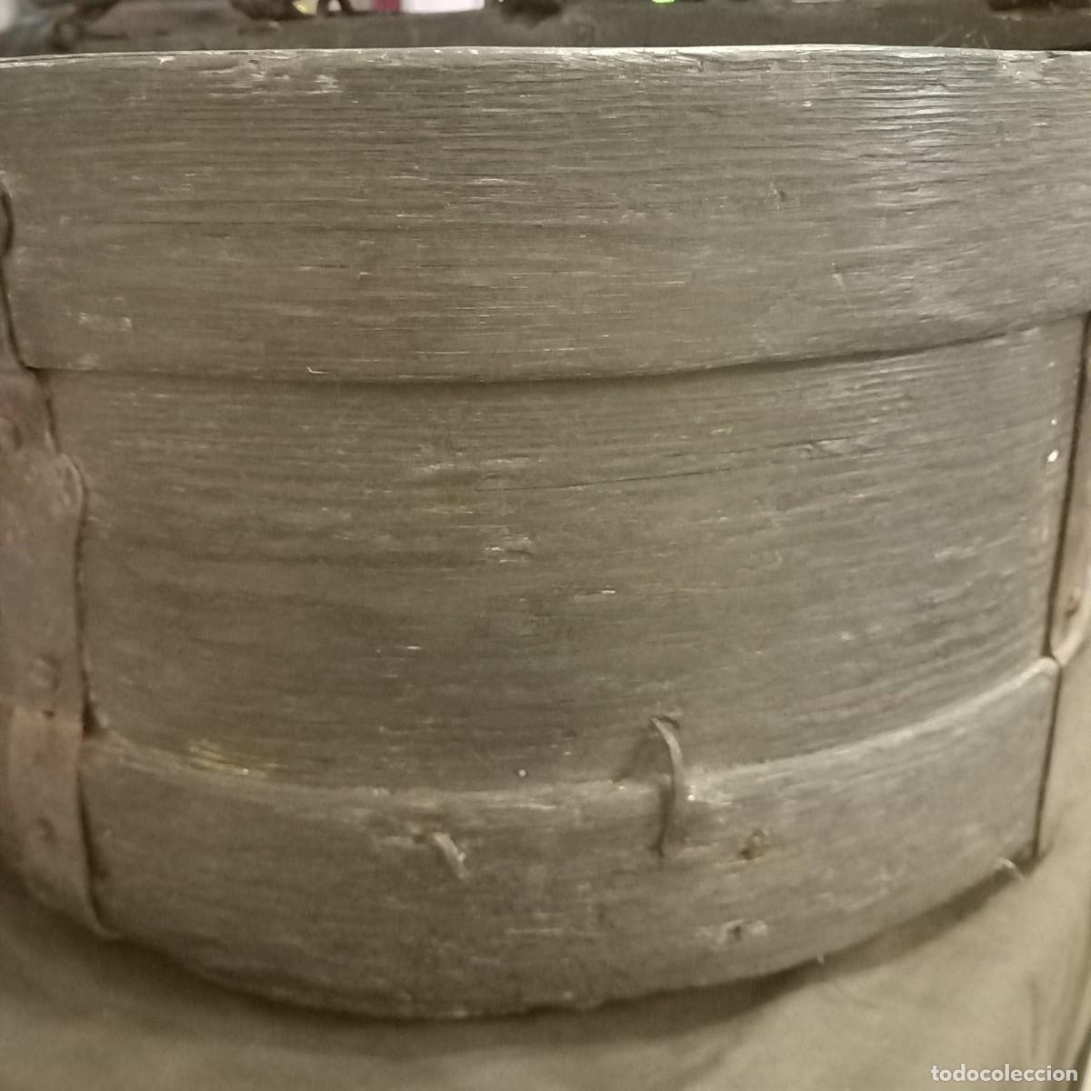 Antig&uuml;edades: Arqueta antigua rara - Foto 9