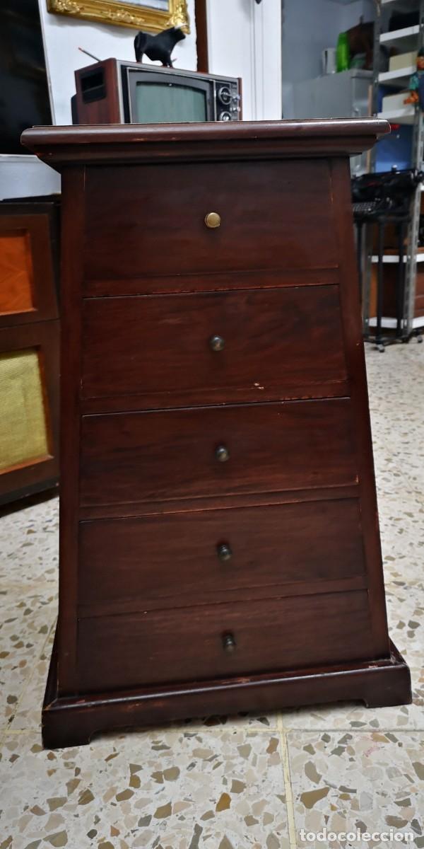 Antig&uuml;edades: Mueble forma piramidal. REF.MP 5115 - Foto 1