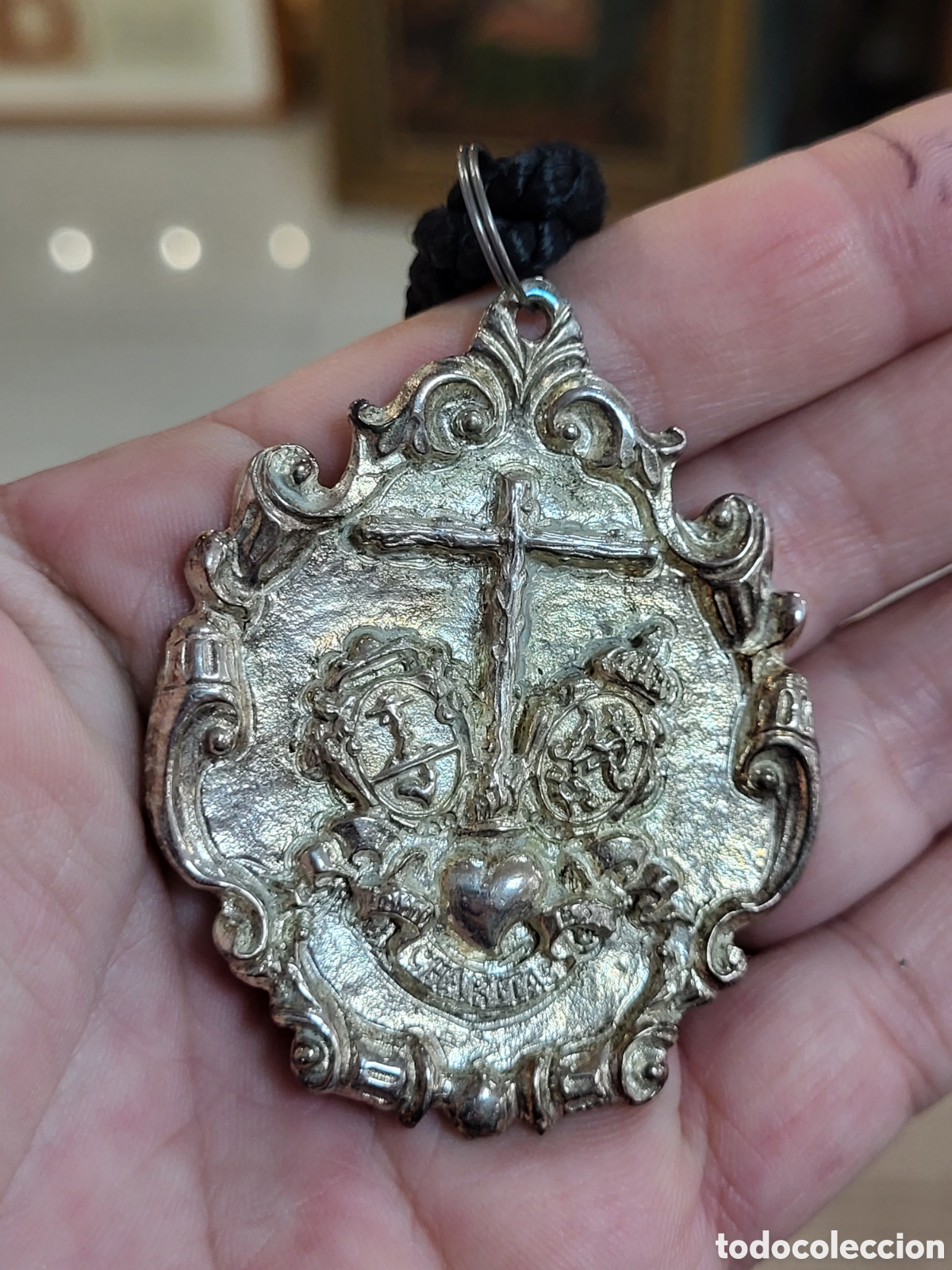 Antig&uuml;edades: MEDALLA COFRADE - Foto 4