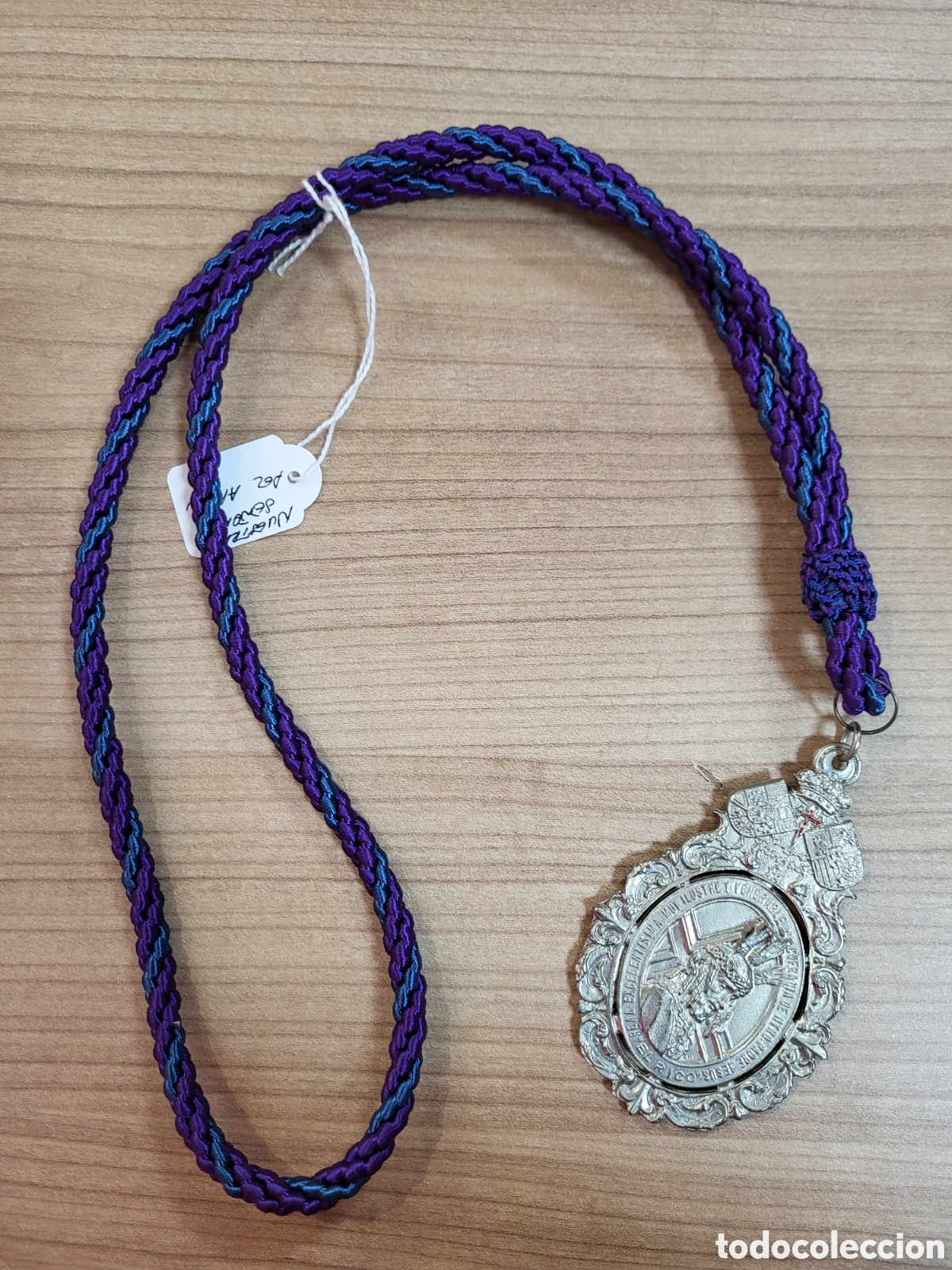 Antig&uuml;edades: MEDALLA COFRADE NUESTRA SE&Ntilde;ORA DEL AMOR - Foto 1