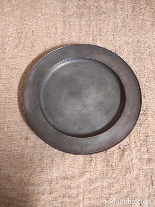 Antig&uuml;edades: plato de esta&ntilde;o marcas - Foto 4