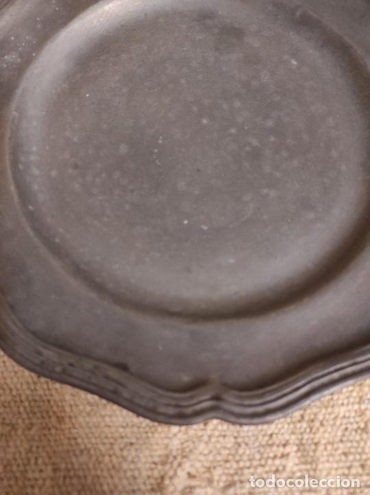 Antig&uuml;edades: plato de esta&ntilde;o - Foto 4