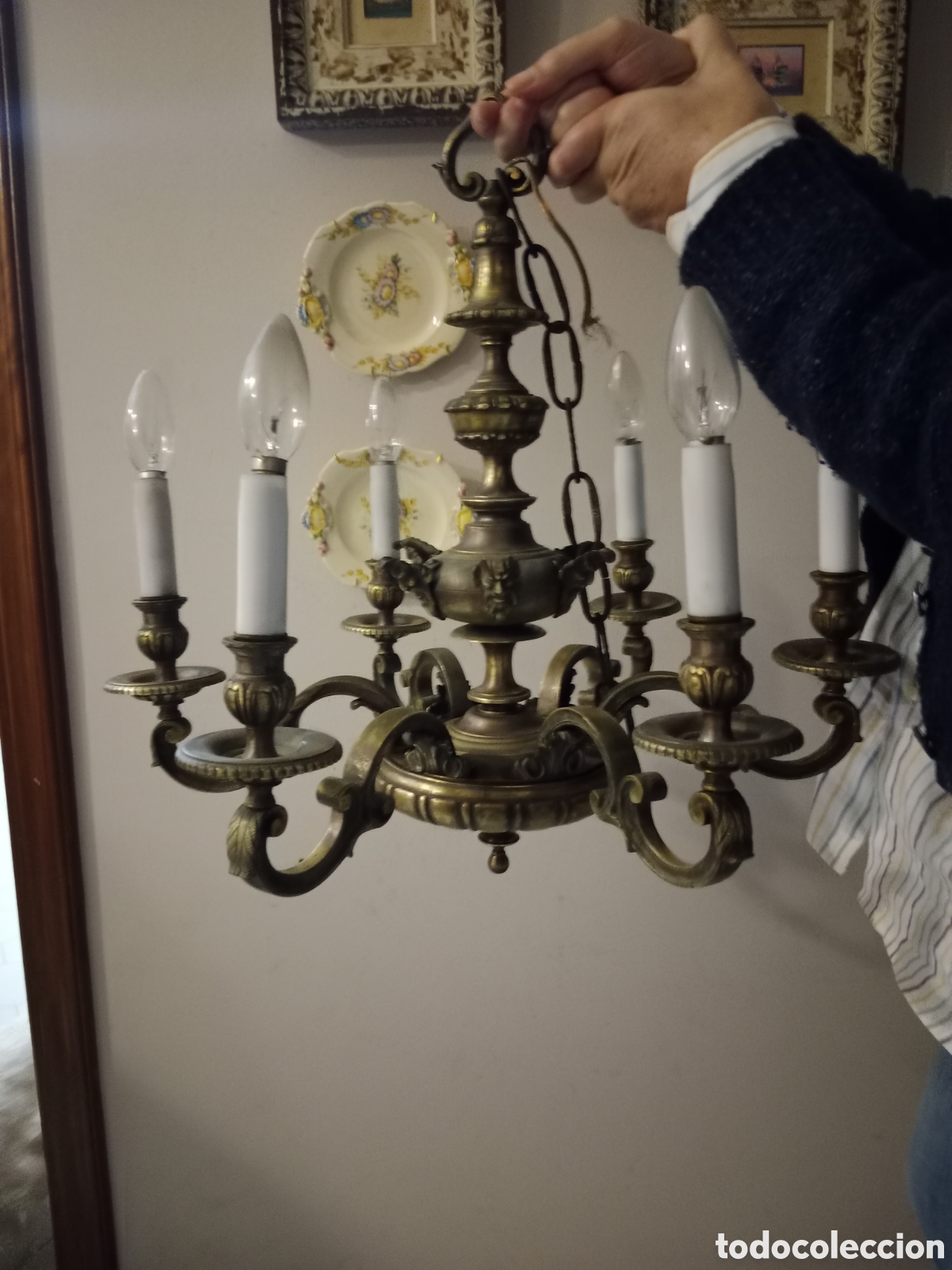 Antig&uuml;edades: Lampara de bronce de 6 brazos - Foto 2