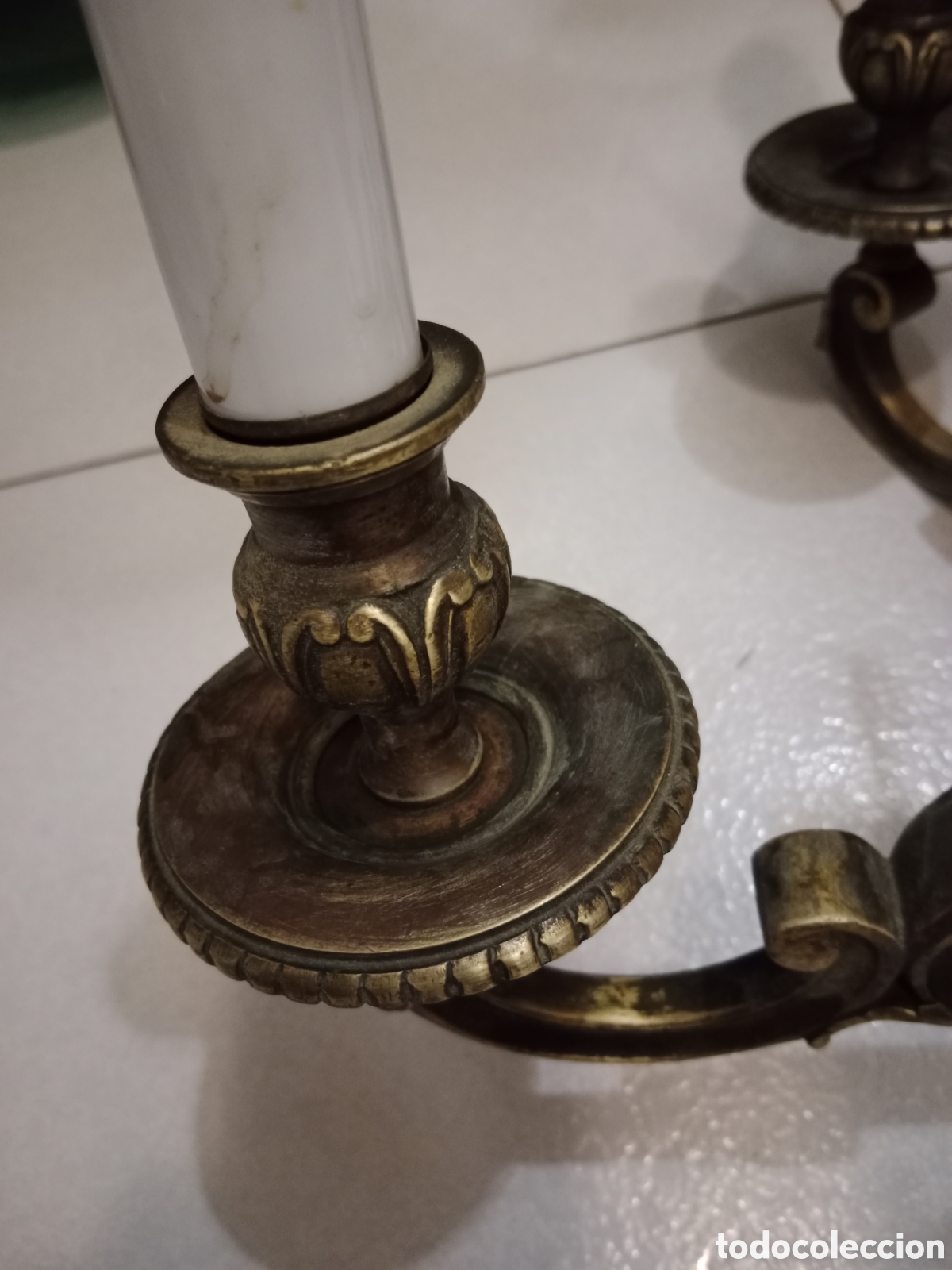 Antig&uuml;edades: Lampara de bronce de 6 brazos - Foto 5