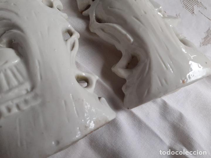 Antig&uuml;edades: Pareja de jarrones porcelana - Foto 6