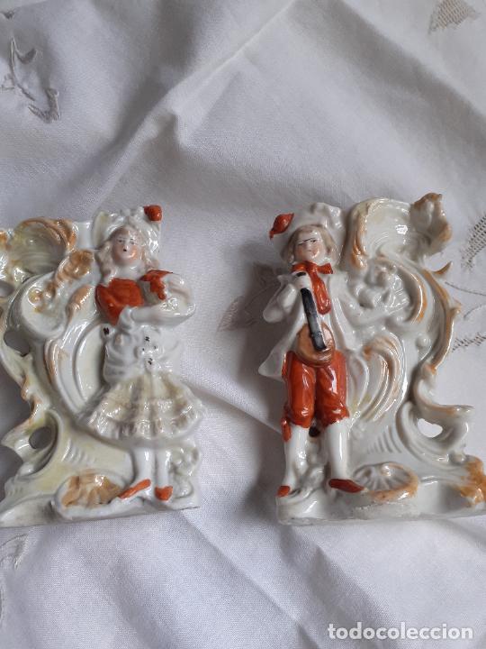 Antig&uuml;edades: Pareja de jarrones porcelana - Foto 1