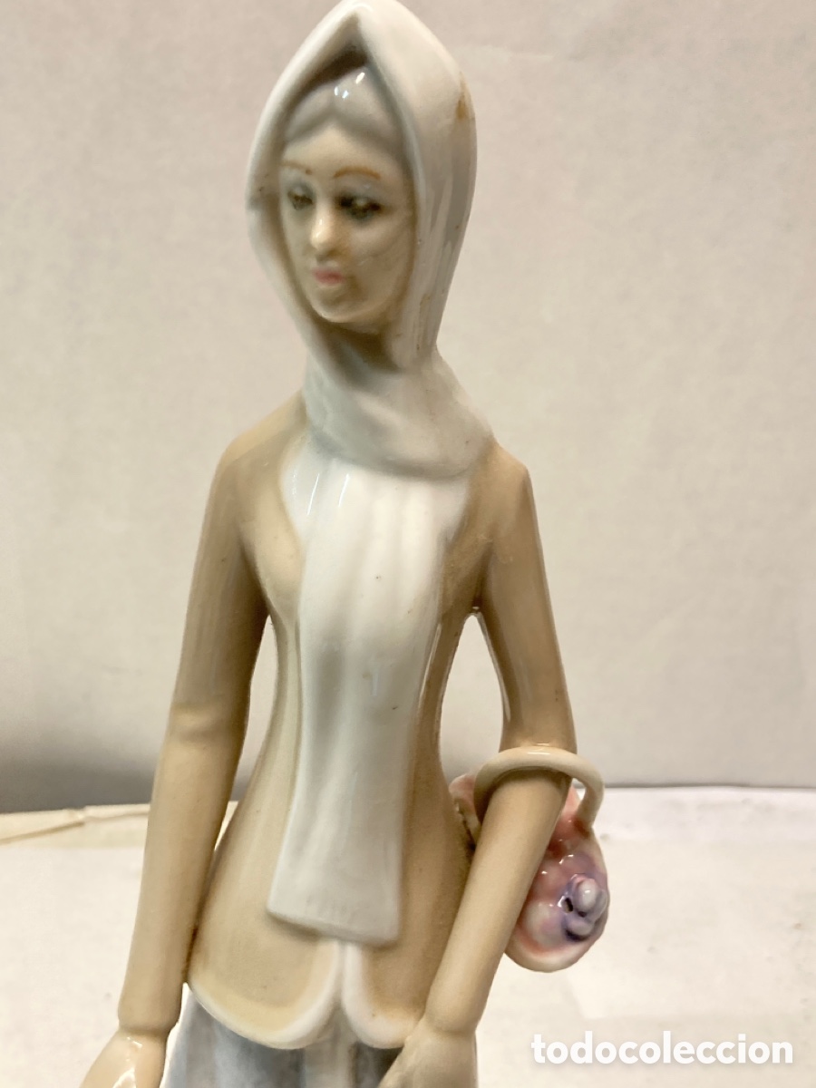 Antig&uuml;edades: Figura porcelana - Foto 3