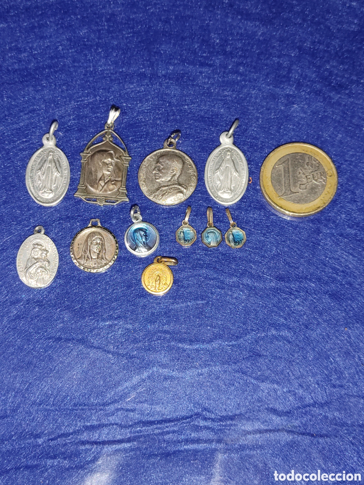 Antig&uuml;edades: Medalla,lote de medallas. - Foto 2