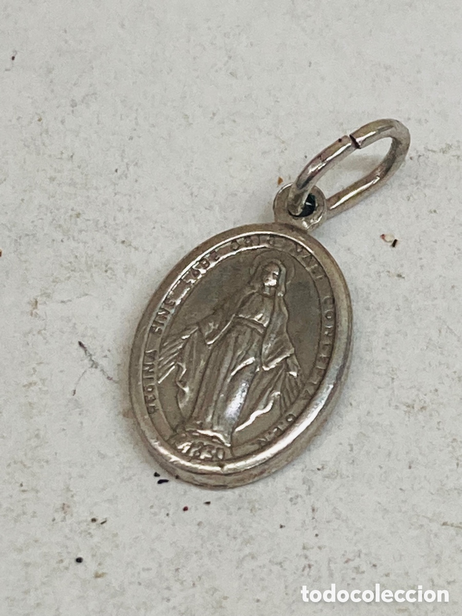 Antig&uuml;edades: Medalla de plata religiosa - Foto 1