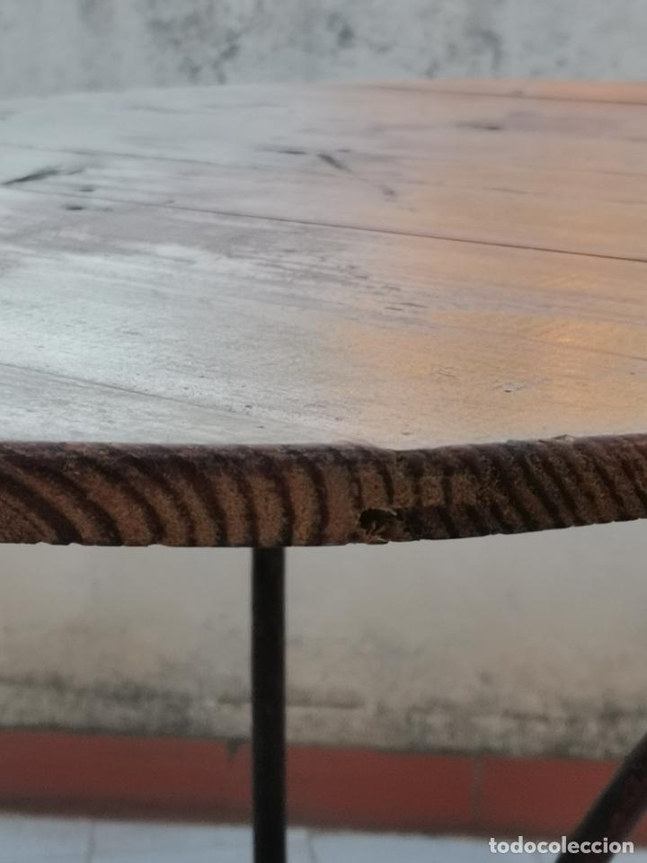 Antig&uuml;edades: ANTIGUA MESA VELADOR - Foto 5