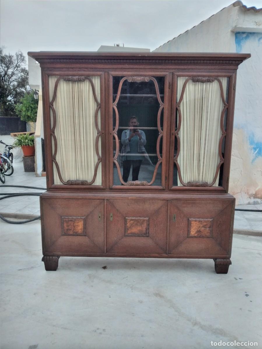 Antig&uuml;edades: Librer&iacute;a vitrina estilo ingles,de madera maciza. - Foto 3