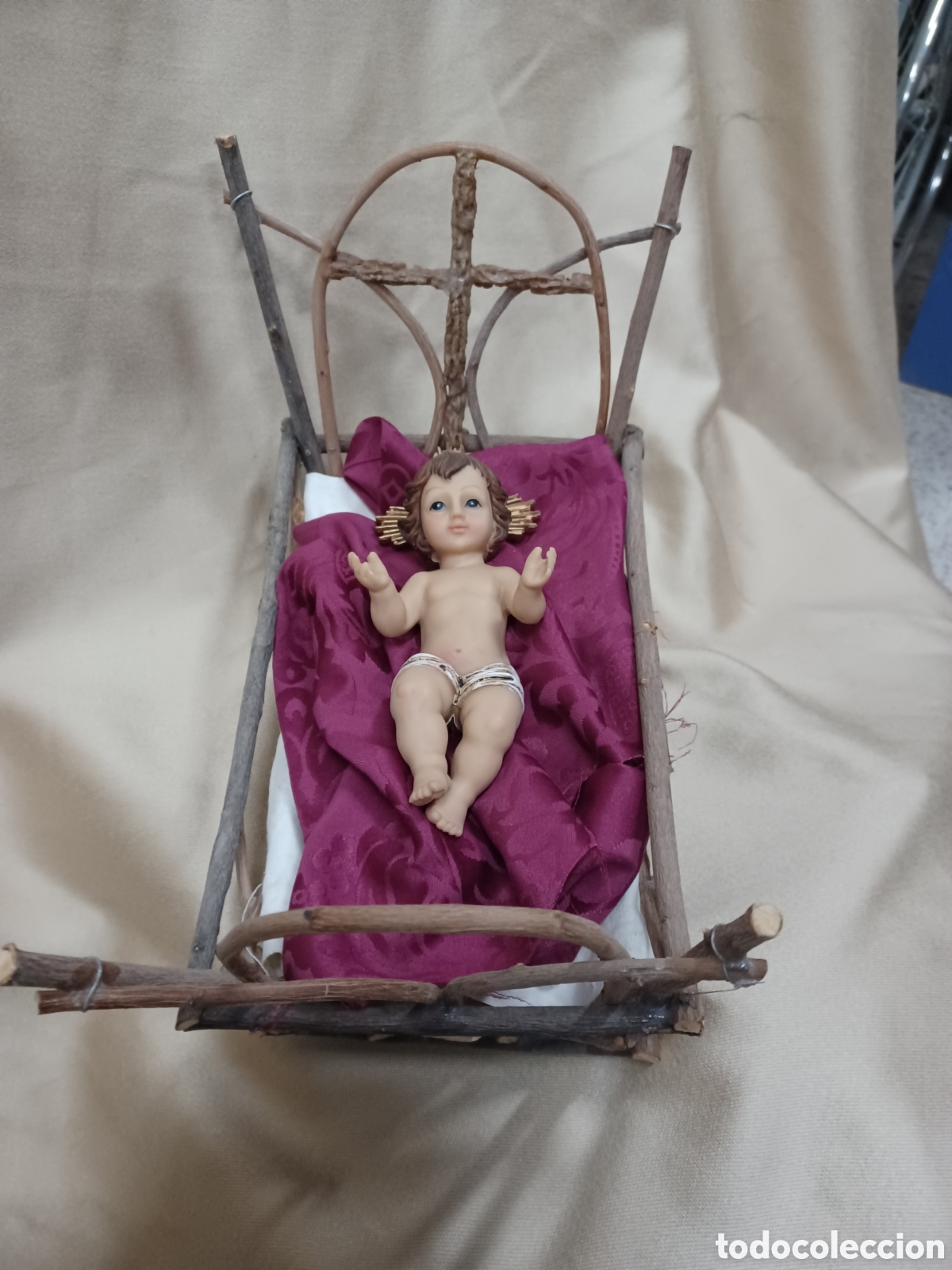 Antig&uuml;edades: Ni&ntilde;o Jes&uacute;s con cuna - Foto 3