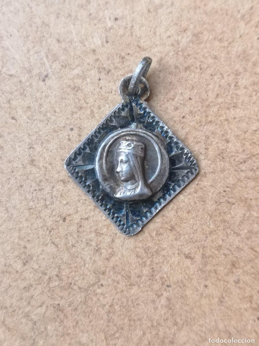 Antig&uuml;edades: MEDALLA DE PLATA VIRGEN DE MONSERRAT - Foto 1