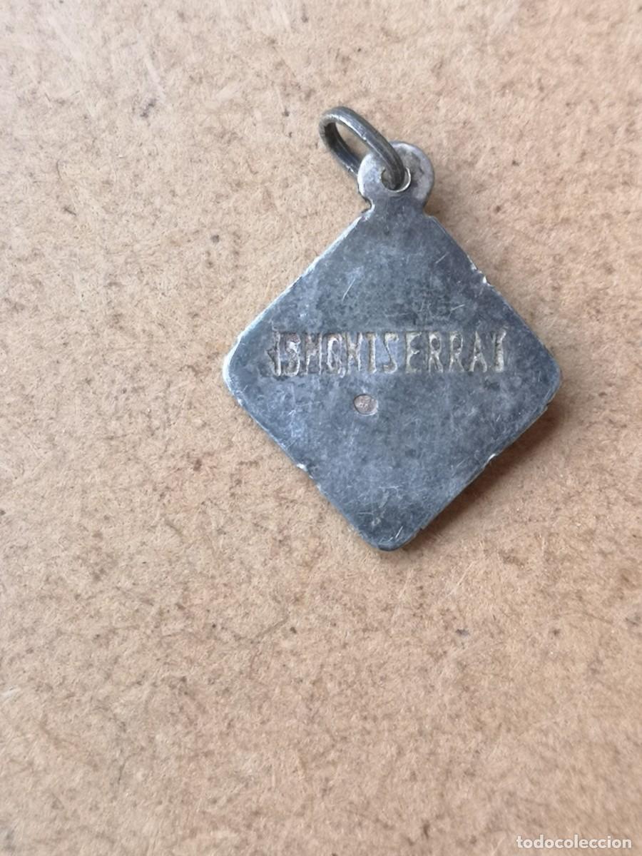 Antig&uuml;edades: MEDALLA DE PLATA VIRGEN DE MONSERRAT - Foto 2