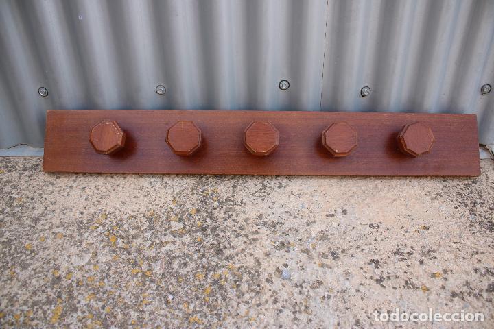 Antig&uuml;edades: perchero de pared - Foto 4