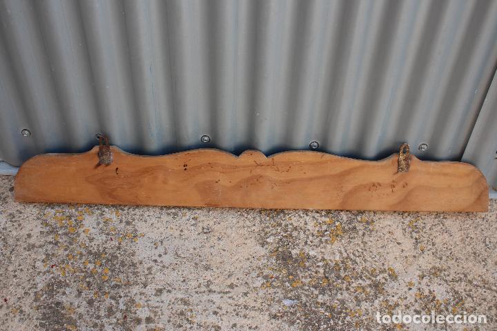 Antig&uuml;edades: perchero de pared - Foto 3