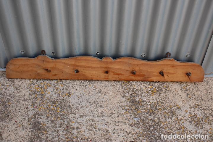 Antig&uuml;edades: perchero de pared - Foto 1