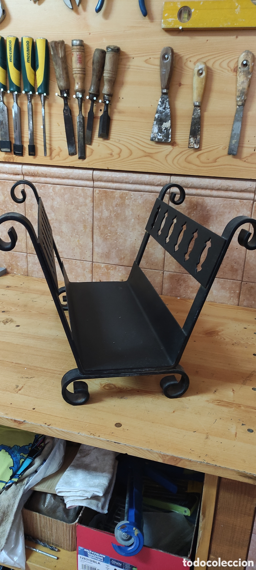 Antig&uuml;edades: CESTA PARA LE&Ntilde;A DE FORJA - Foto 4