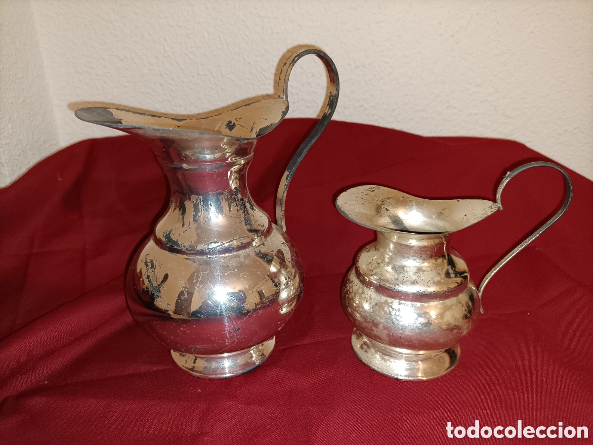 Antiguidades: Dos bonitas jarras. 19,5 y 13,5 cms