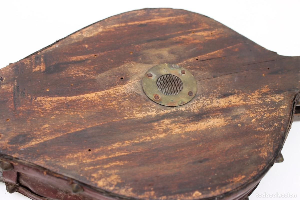 Antig&uuml;edades: ANTIGUO FUELLE PARA CHIMENEA - Foto 4
