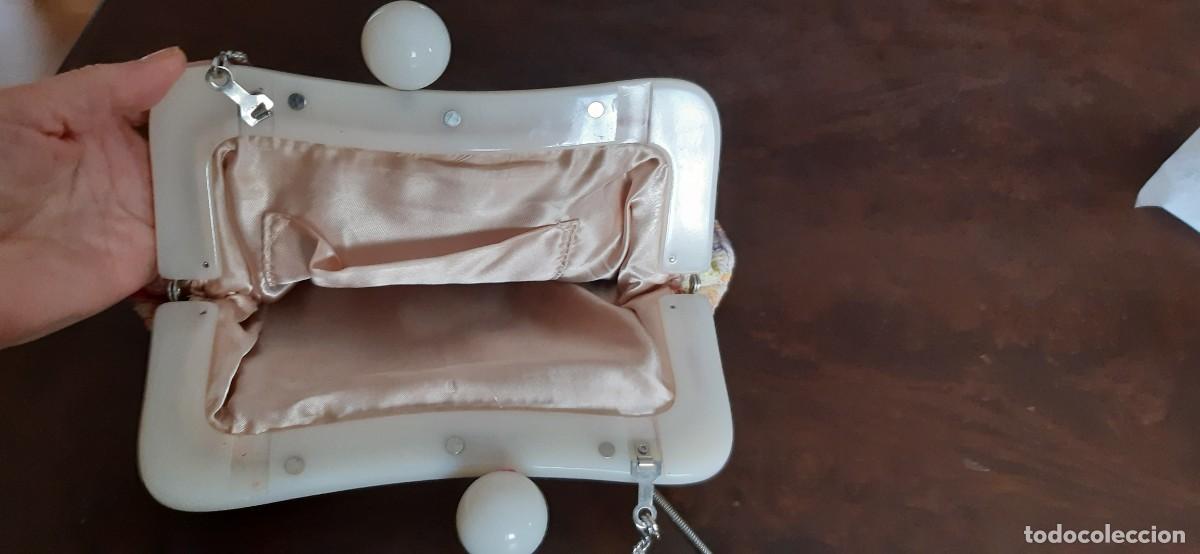 Antig&uuml;edades: BONITO BOLSO CON CADENA Y BOQUILLA DE PASTA. - Foto 6