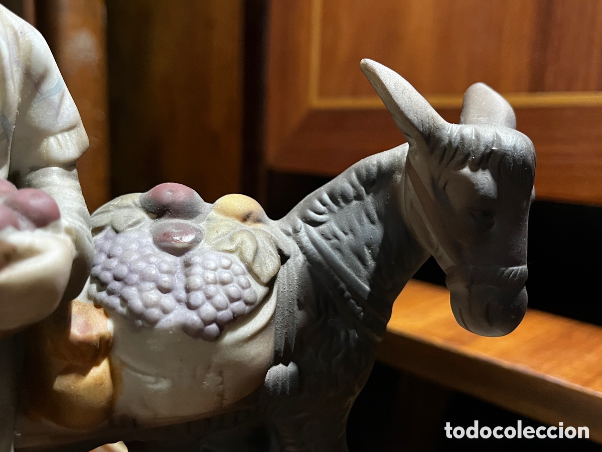 Antig&uuml;edades: Anciana con cestos sobre burro. Biscuit. - Foto 8
