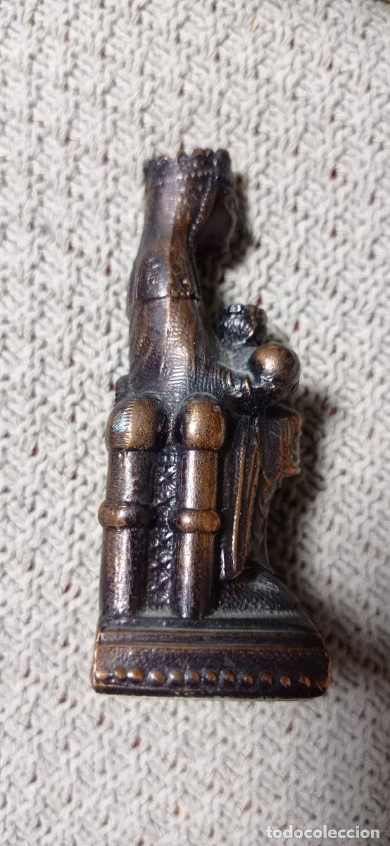 Antig&uuml;edades: Virgen de Monserrat 9 cm - Foto 2