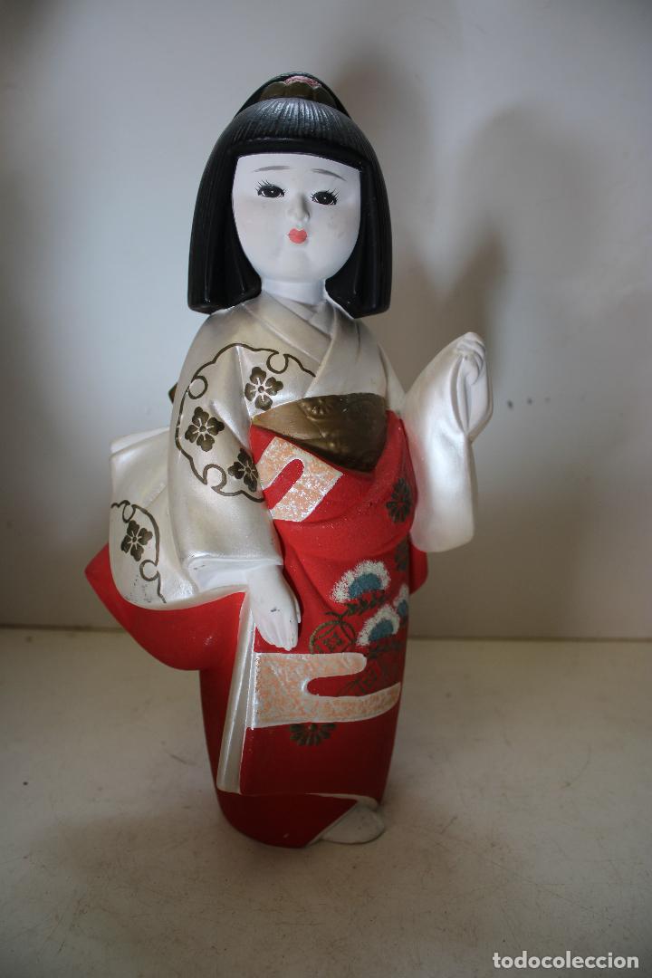 Antig&uuml;edades: figura japonesa geisa - Foto 4