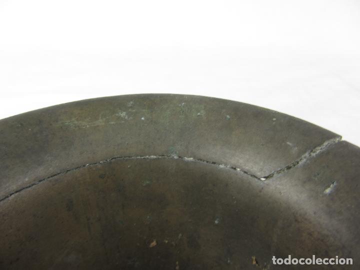 Antig&uuml;edades: Mortero/Almirez de bronce - s.XVIII - Foto 6