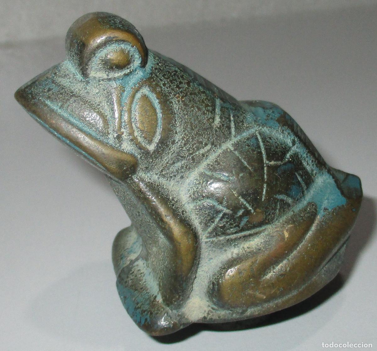Antig&uuml;edades: Rana de bronce