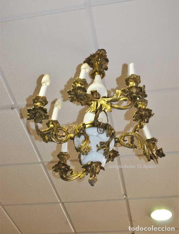Antig&uuml;edades: L&Aacute;MPARA DE TECHO LUIS XV BRONCE Y CRISTAL DE OPALINA - Foto 2