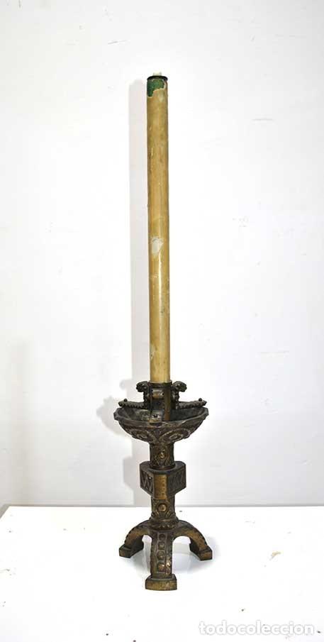 Antig&uuml;edades: APLIQUE O HACHERO MEDIEVAL BRONCE DORADO - Foto 1