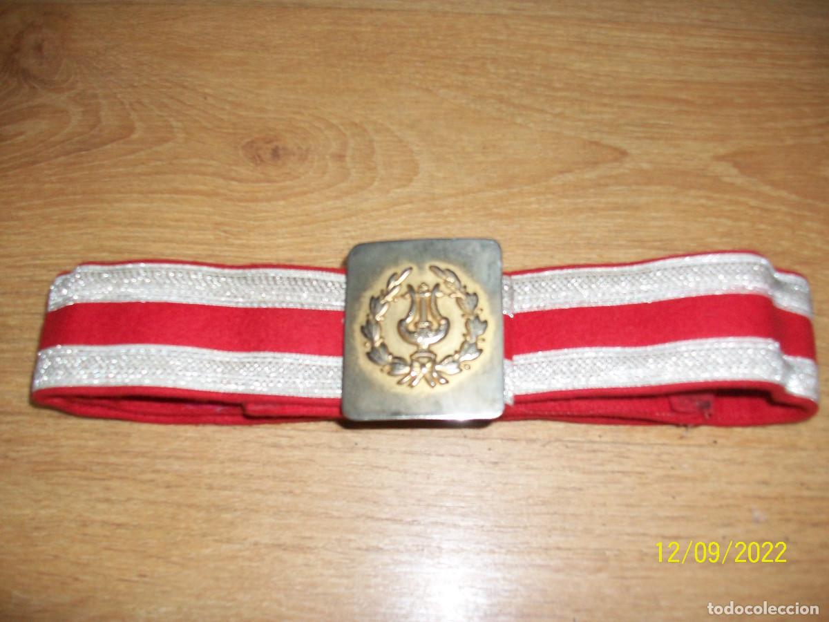Antig&uuml;edades: HEBILLA CON CORREA-BRONCE - Foto 3