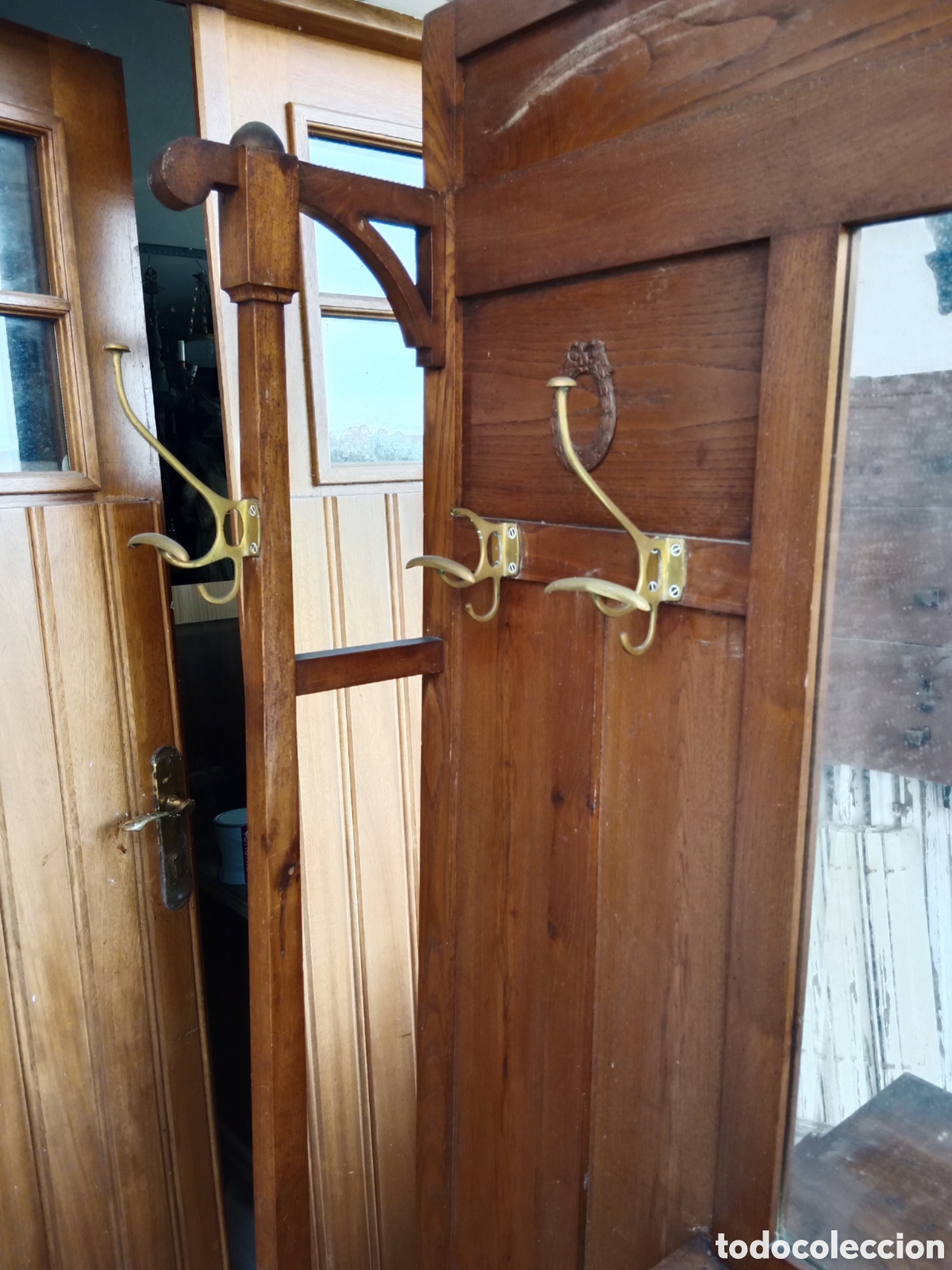 Antig&uuml;edades: Perchero modernista de pared - Foto 4