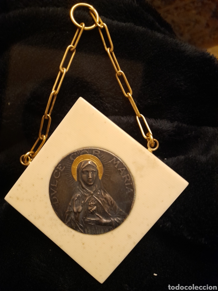 Antig&uuml;edades: Antigua medalla sobre celuloide, Dulce Coraz&oacute;n de Maria - Foto 2