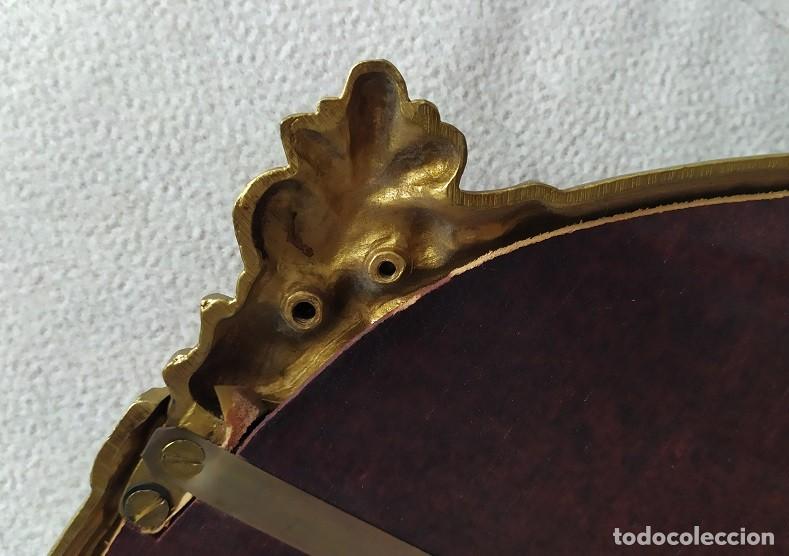 Antig&uuml;edades: Espejo Ovalado Marco de Bronce - Foto 6