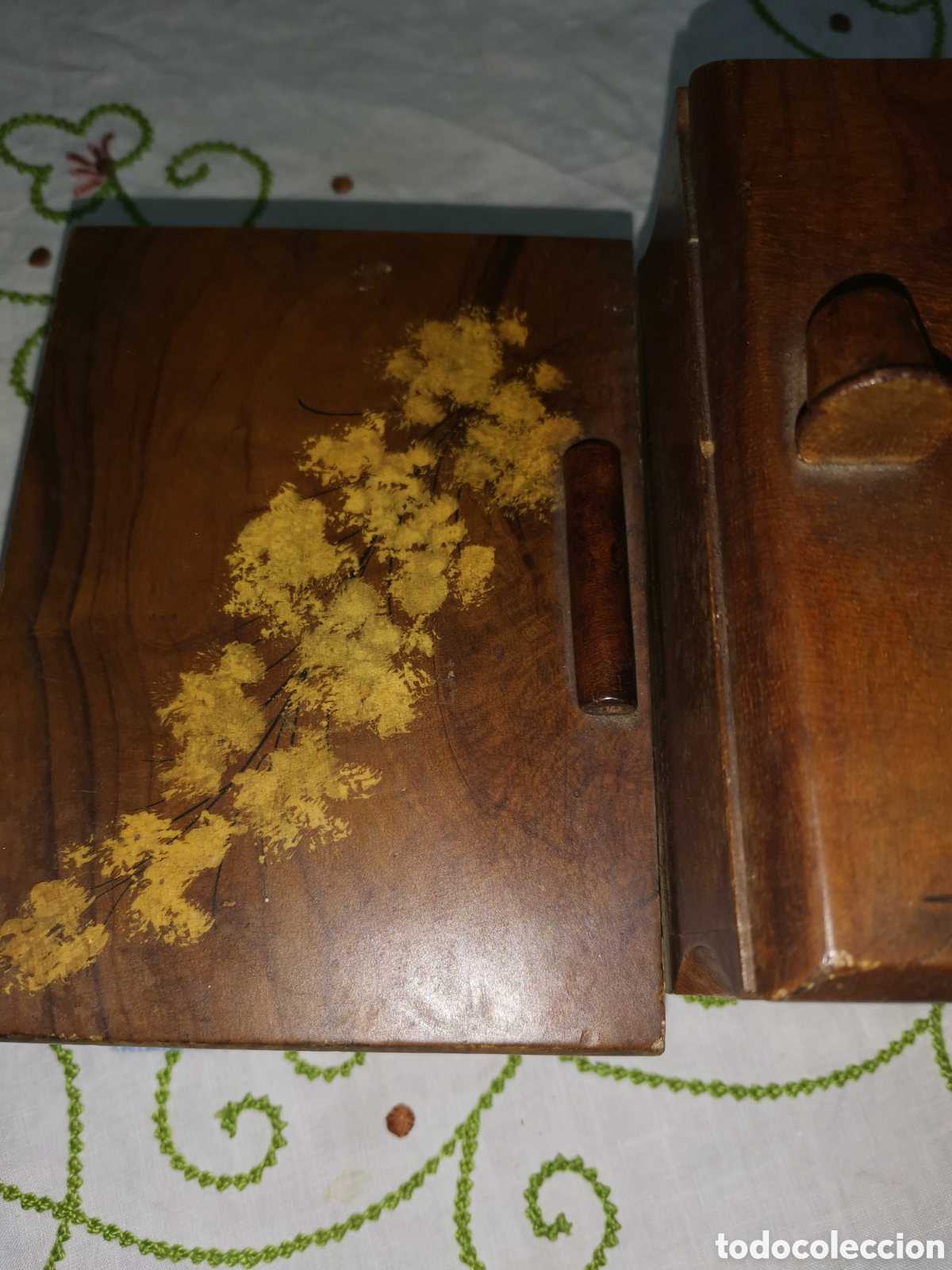 Antig&uuml;edades: Costurero madera de olivo - Foto 3