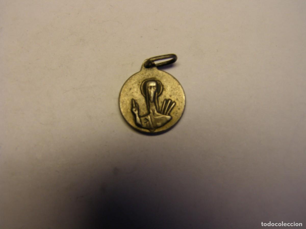 Antig&uuml;edades: Antigua medalla de plata de la Virgen. - Foto 2