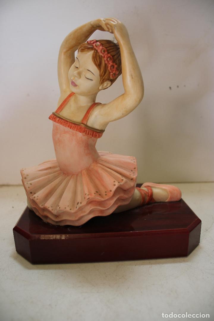 Antig&uuml;edades: figura bailarina - Foto 6