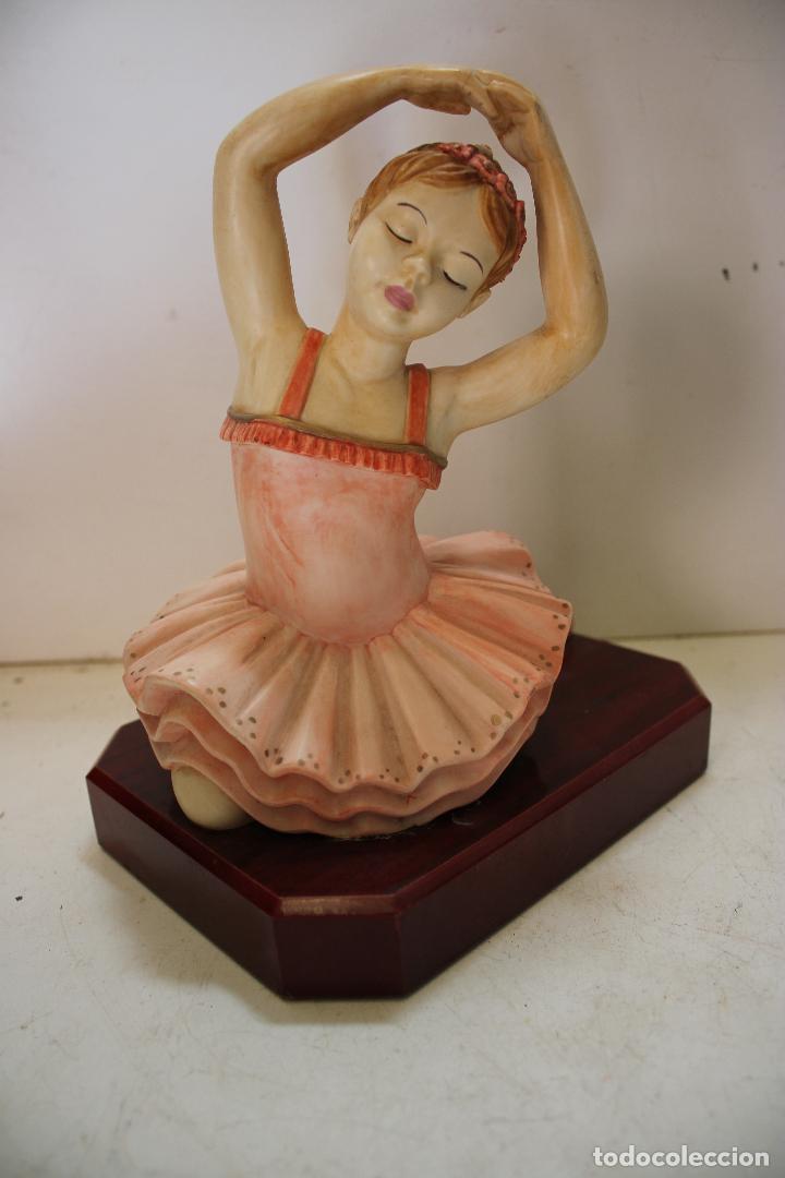 Antig&uuml;edades: figura bailarina - Foto 1