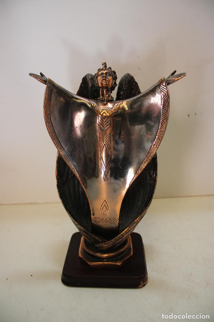 Antig&uuml;edades: estatua de angel - Foto 1