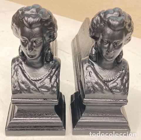 Antig&uuml;edades: Pareja de morillos dama con collar - Foto 2