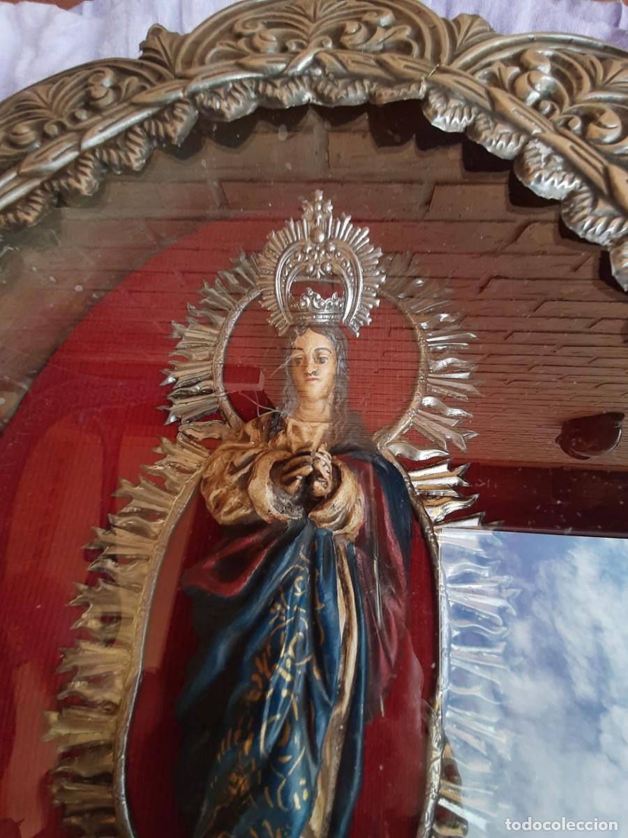 Antig&uuml;edades: CAPILLA REPUJADA CON TALLA DE LA VIRGEN DE GUADALUPE - Foto 4