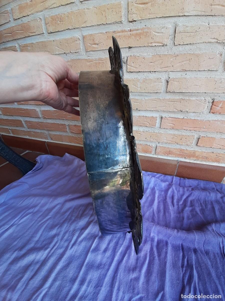 Antig&uuml;edades: CAPILLA REPUJADA CON TALLA DE LA VIRGEN DE GUADALUPE - Foto 10