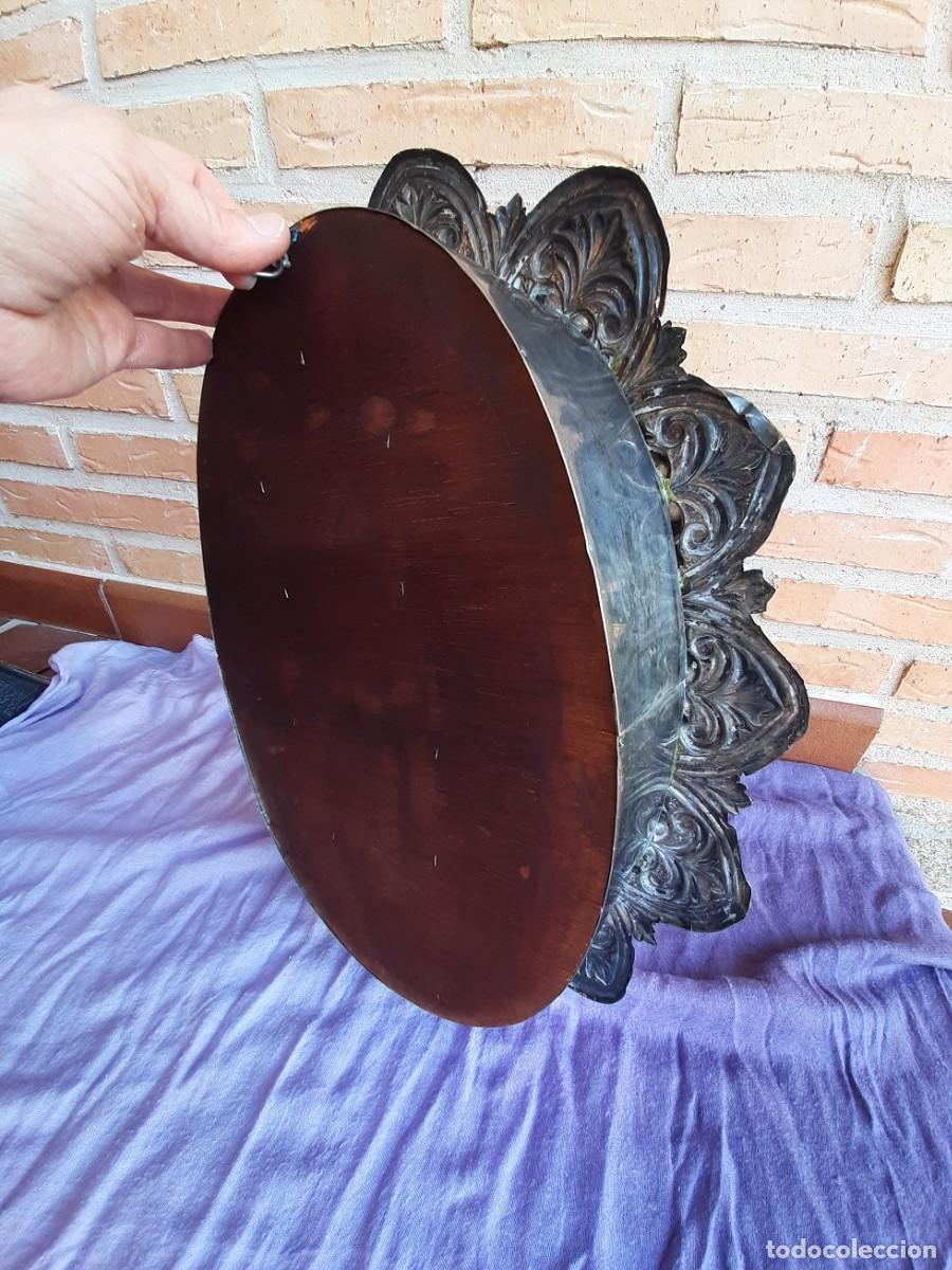 Antig&uuml;edades: CAPILLA REPUJADA CON TALLA DE LA VIRGEN DE GUADALUPE - Foto 11