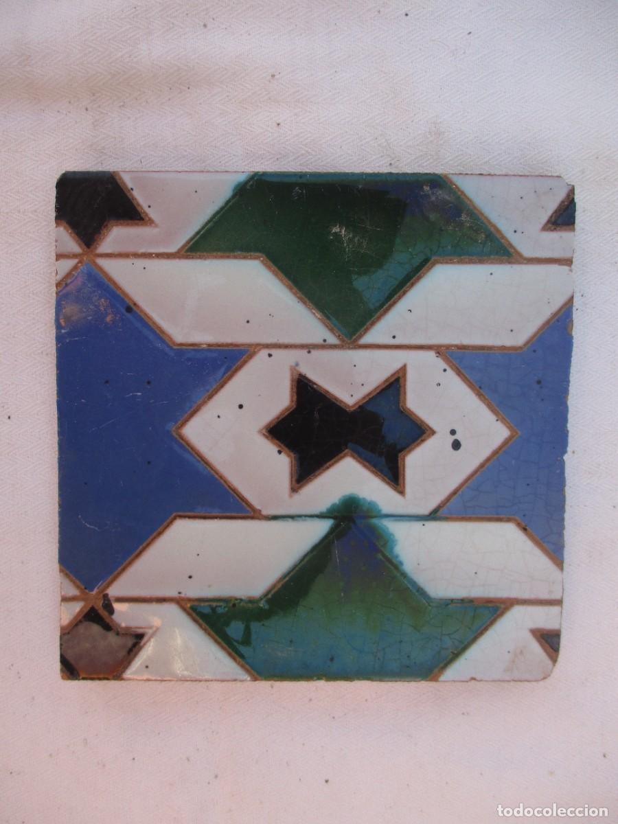 Antig&uuml;edades: Azulejo antiguo de Triana - Foto 1
