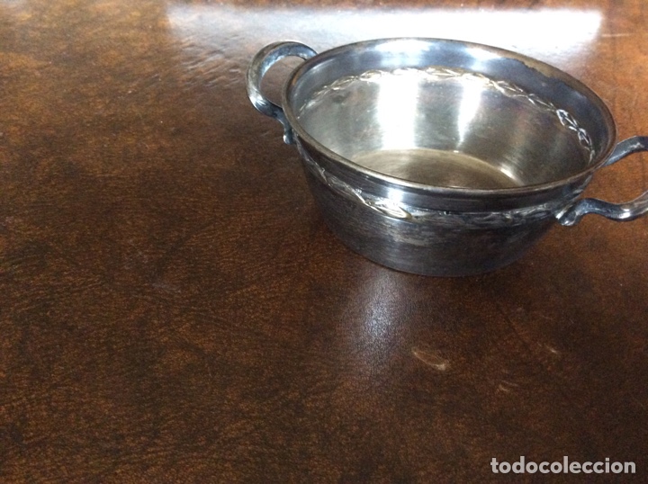 Antig&uuml;edades: C&eacute;ntrito de mesa plata - Foto 1